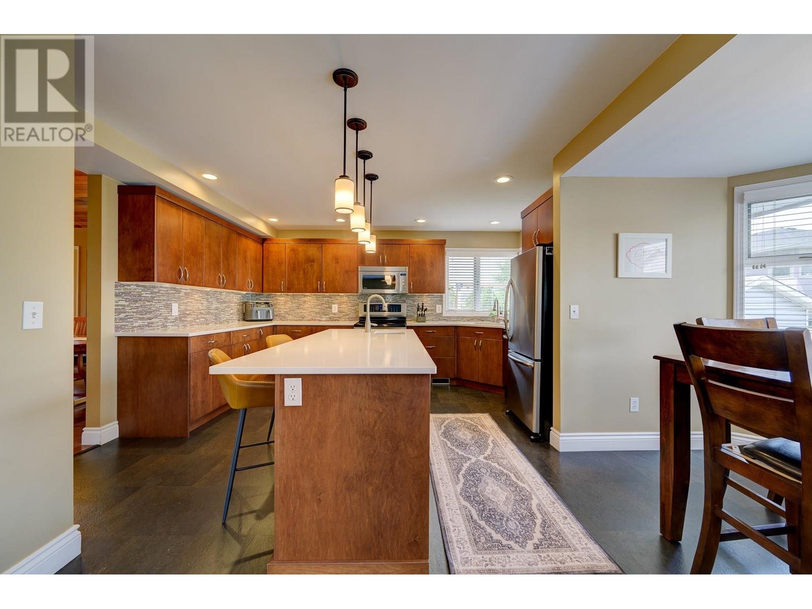 Photo 17 of 1530 Hartford Avenue, Kamloops BC