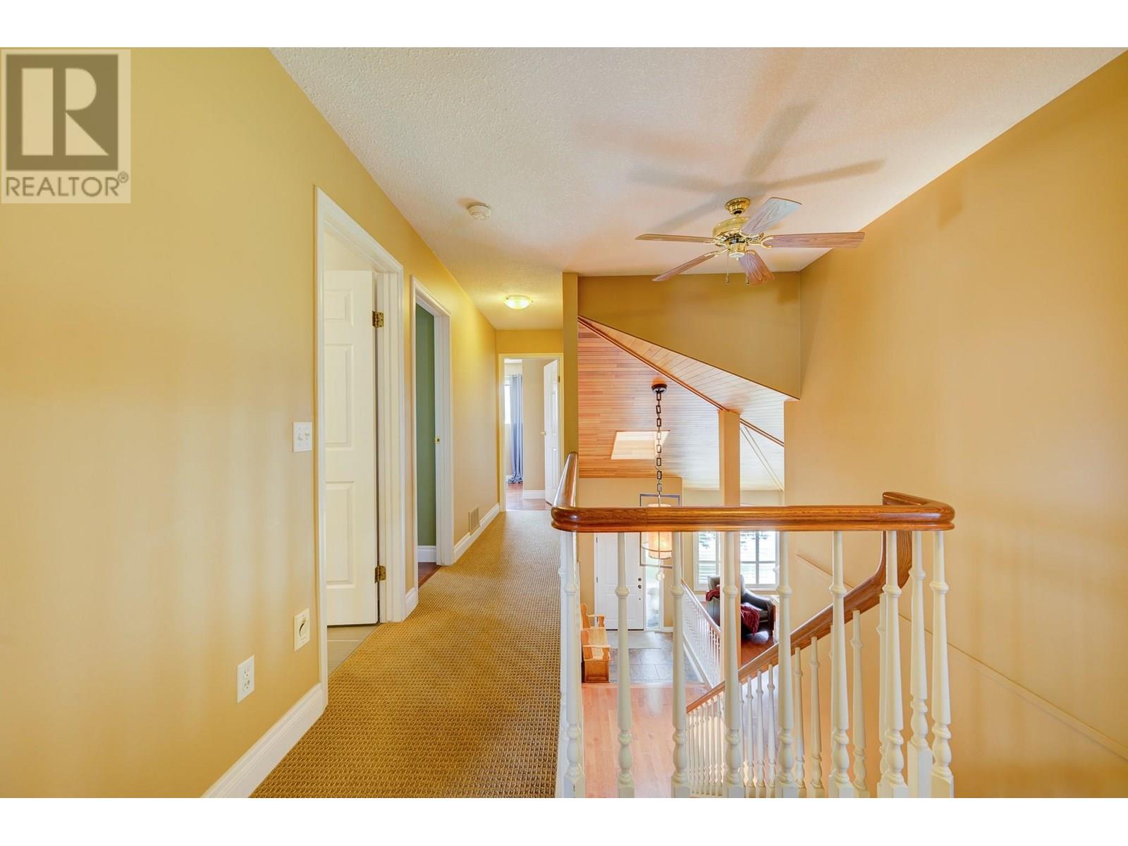 Photo 14 of 1530 Hartford Avenue, Kamloops BC