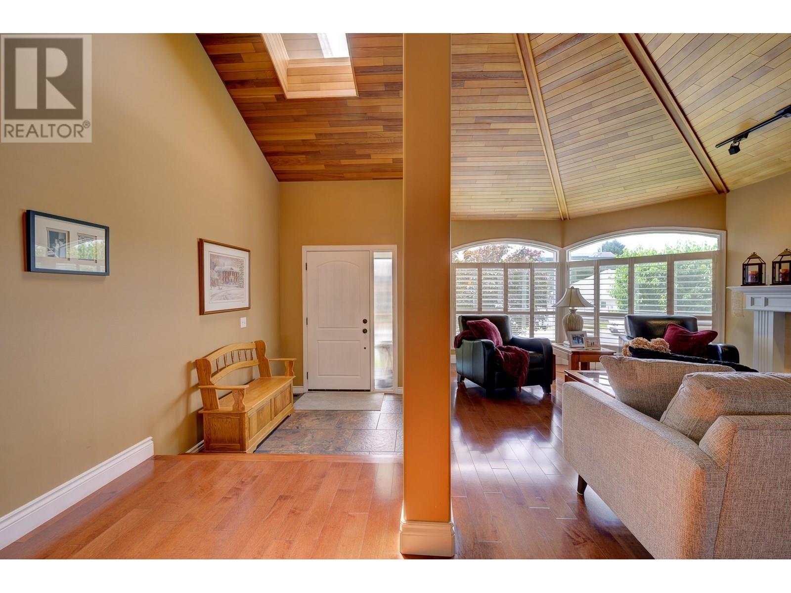 Photo 43 of 1530 Hartford Avenue, Kamloops BC