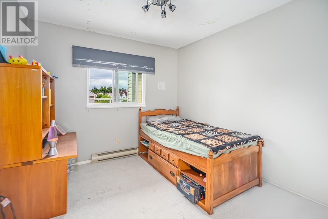 Photo 1 of 23 5661 Ladner Trunk Road, Delta BC