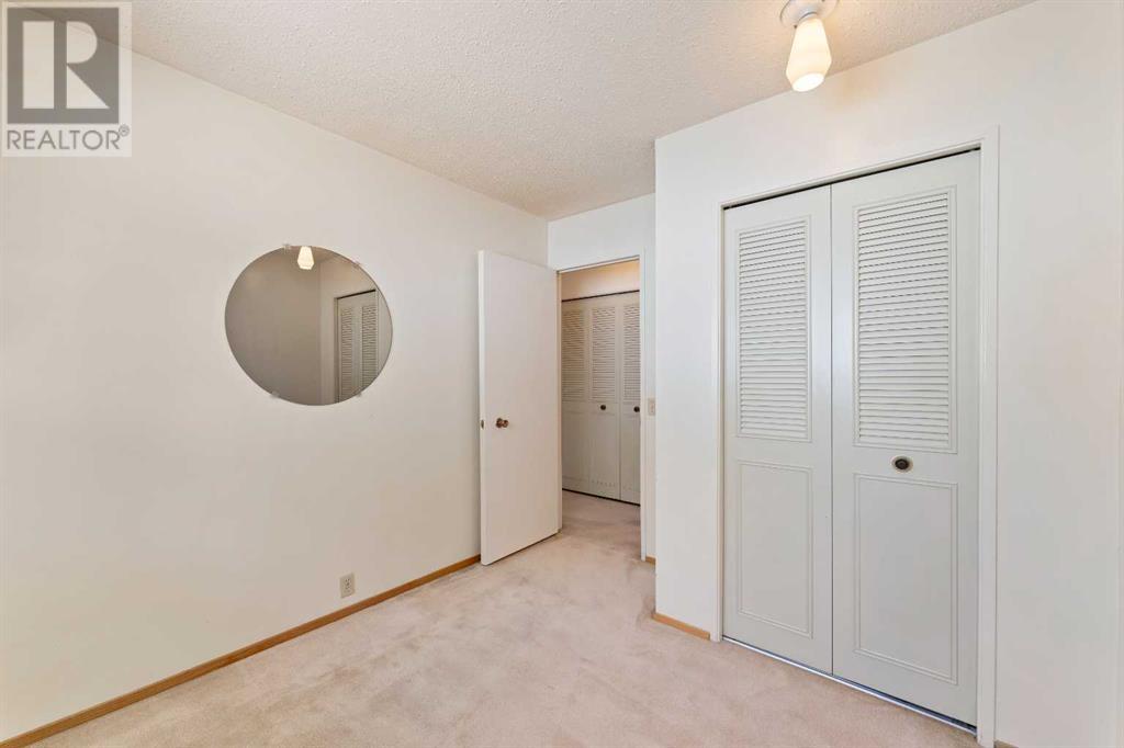Single Family House Bungalow for Sale in  Lysander Drive SE Ogden Calgary 