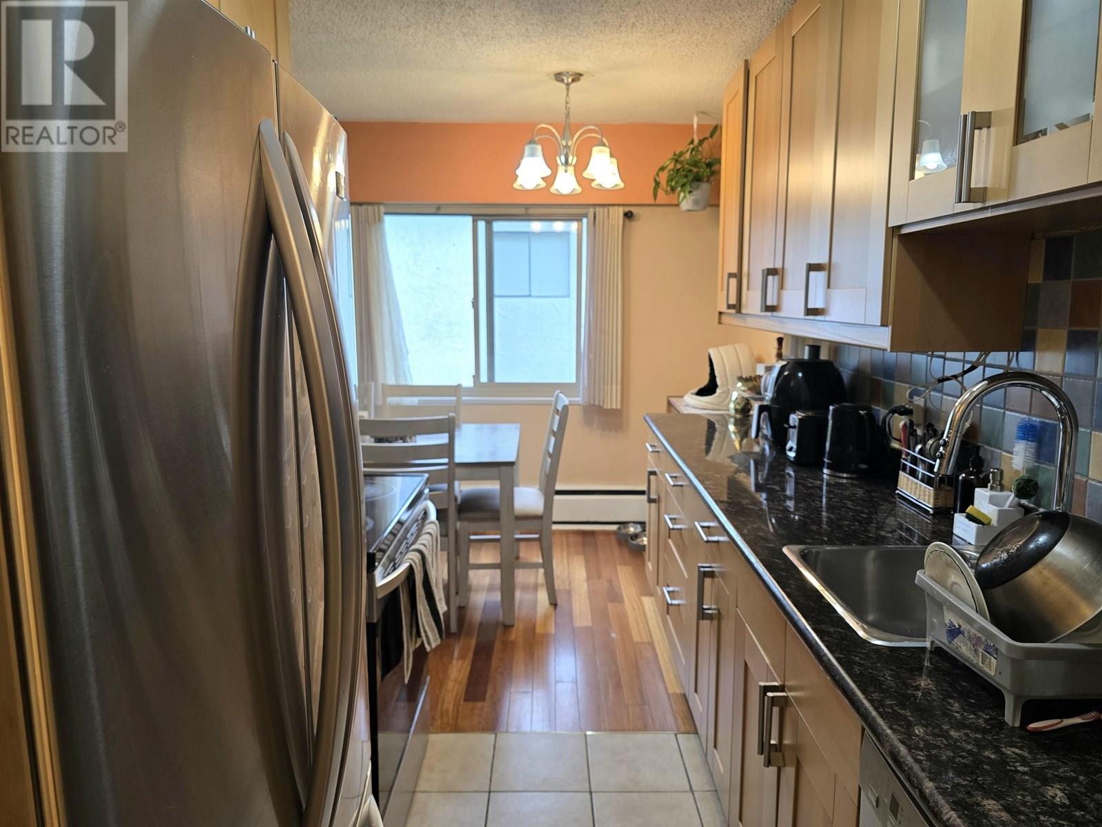 309 225 W 3RD STREET, North Vancouver
