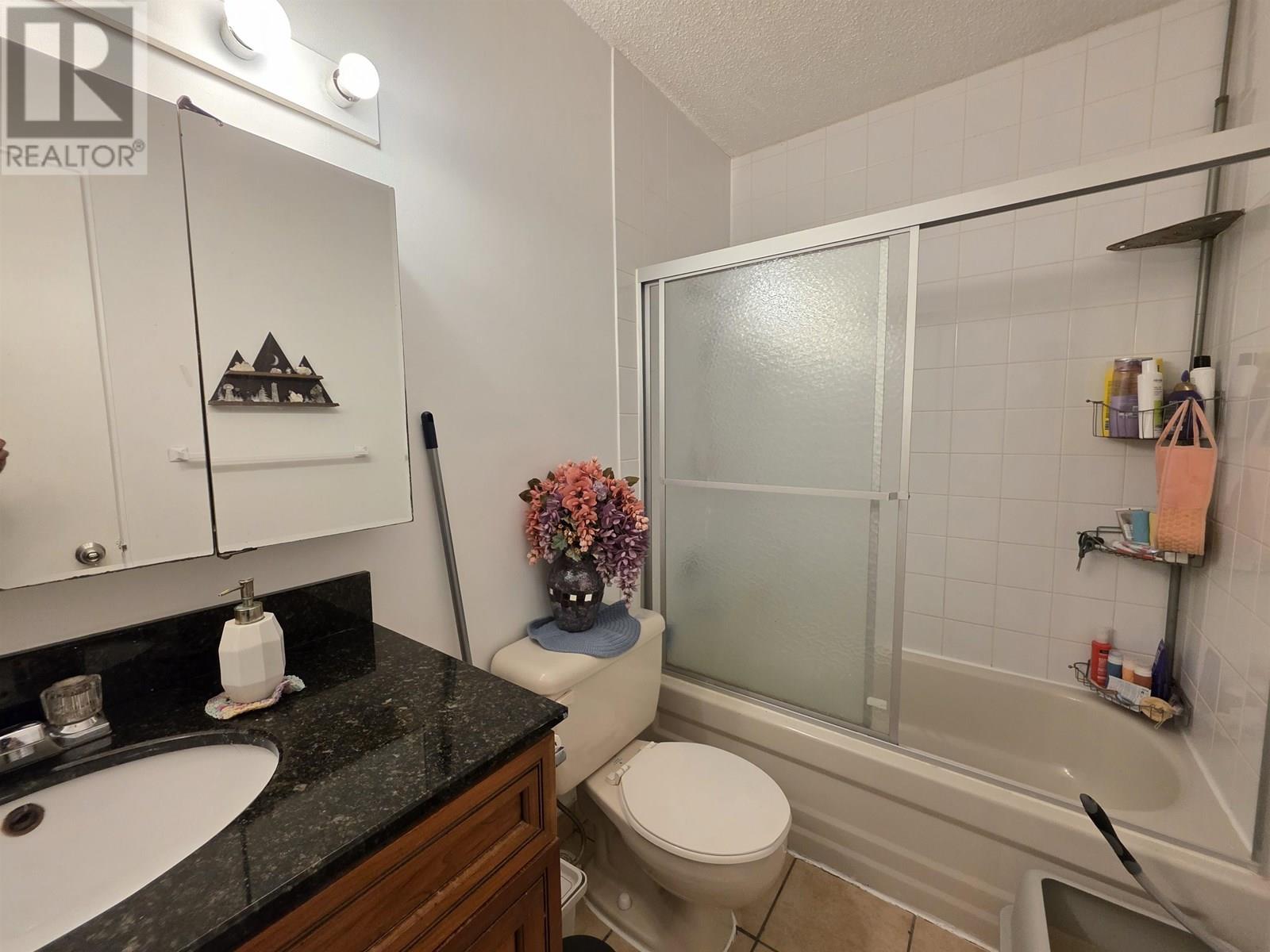 309 225 W 3RD STREET, North Vancouver