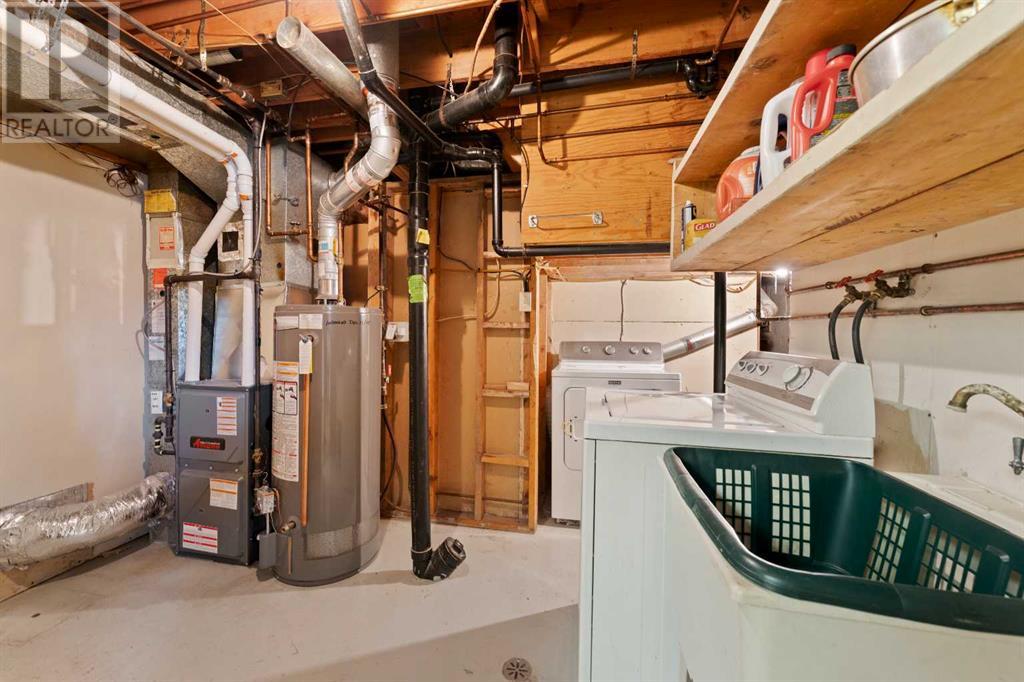 Single Family House Bungalow for Sale in  Lysander Drive SE Ogden Calgary 