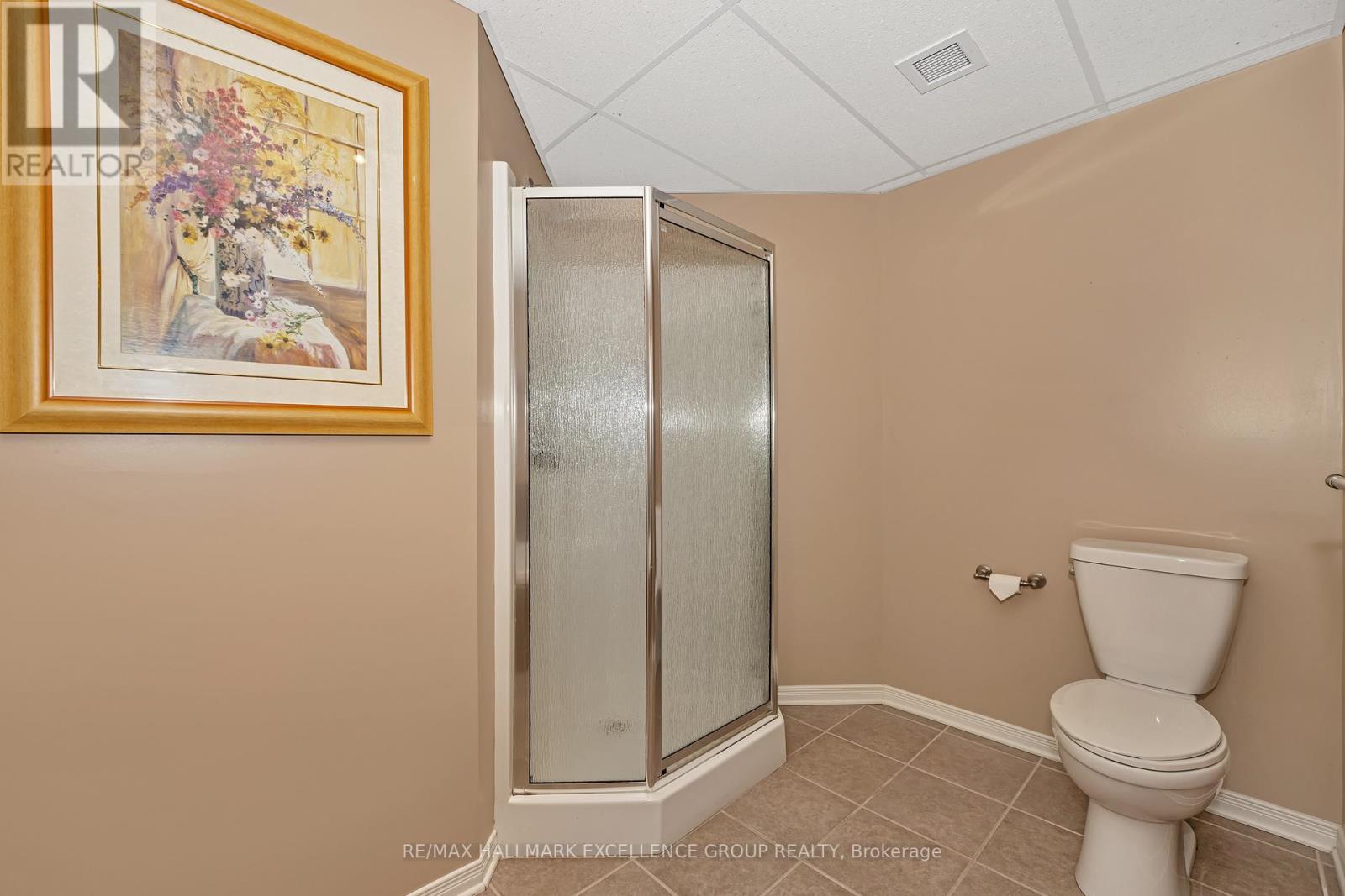 Photo 3 of 107 2360 Albert Street, Clarencerockland ON