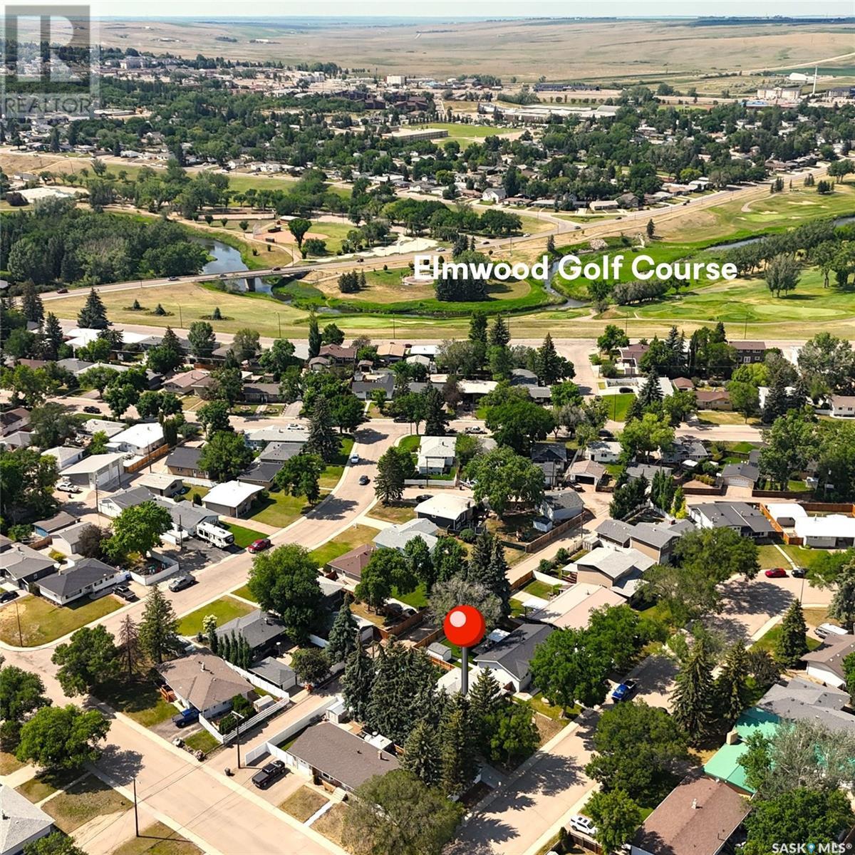 Single Family House Bungalow for Sale in  MacDonald DRIVE Swift Current 