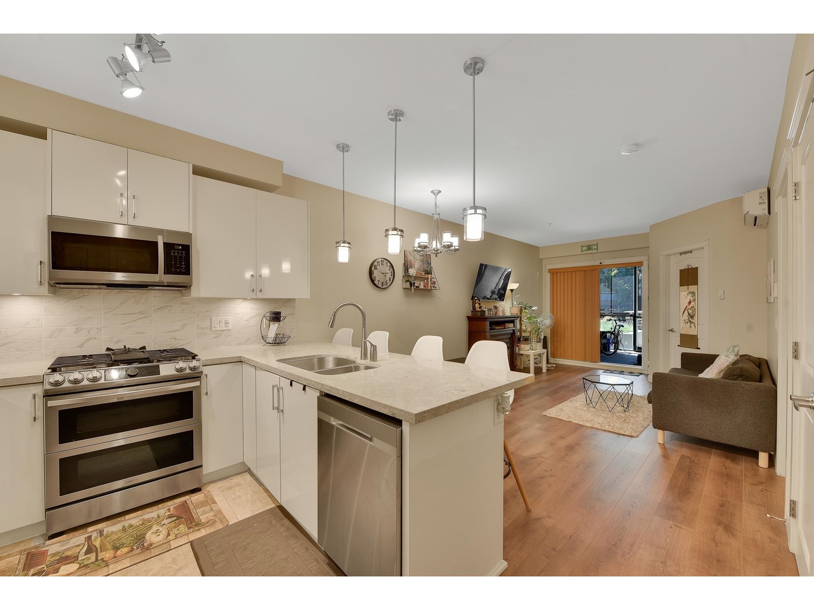 Photo 14 of 111 8538 203 A Street, Langley BC