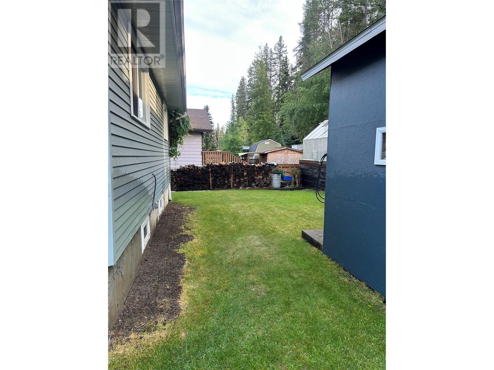Photo 24 of 1227 Pinyon Road, Sparwood BC