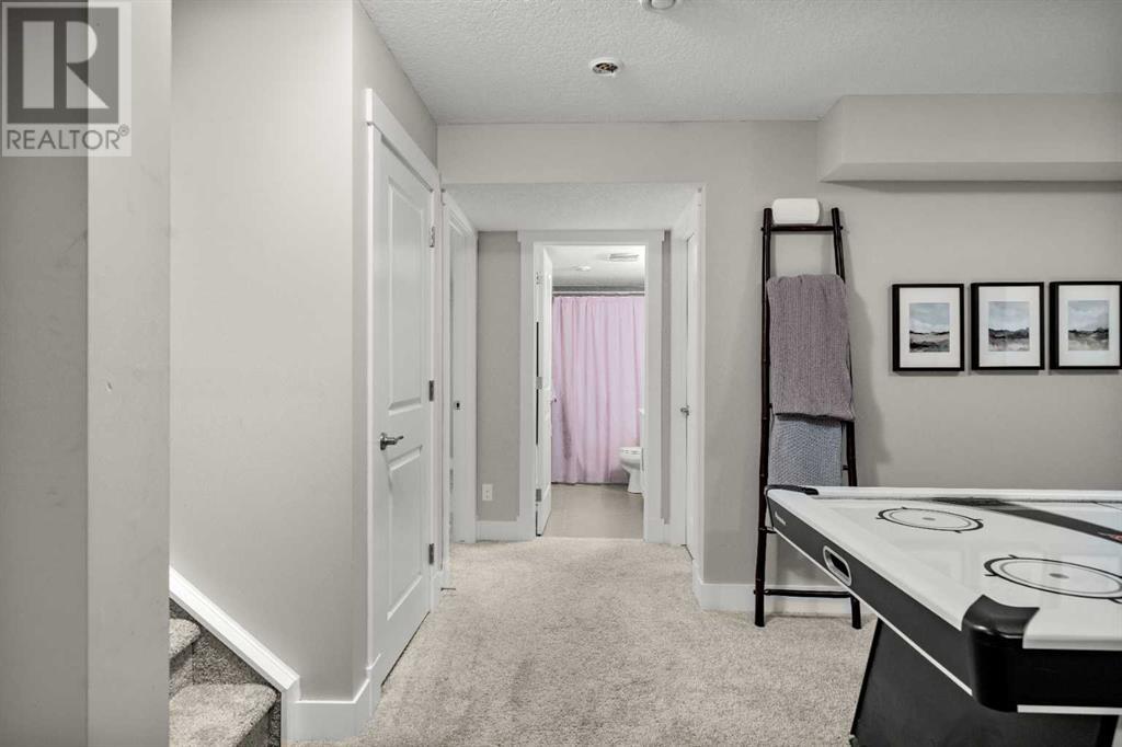 Single Family House for Sale in  Nolanshire Green NW Nolan Hill Calgary 