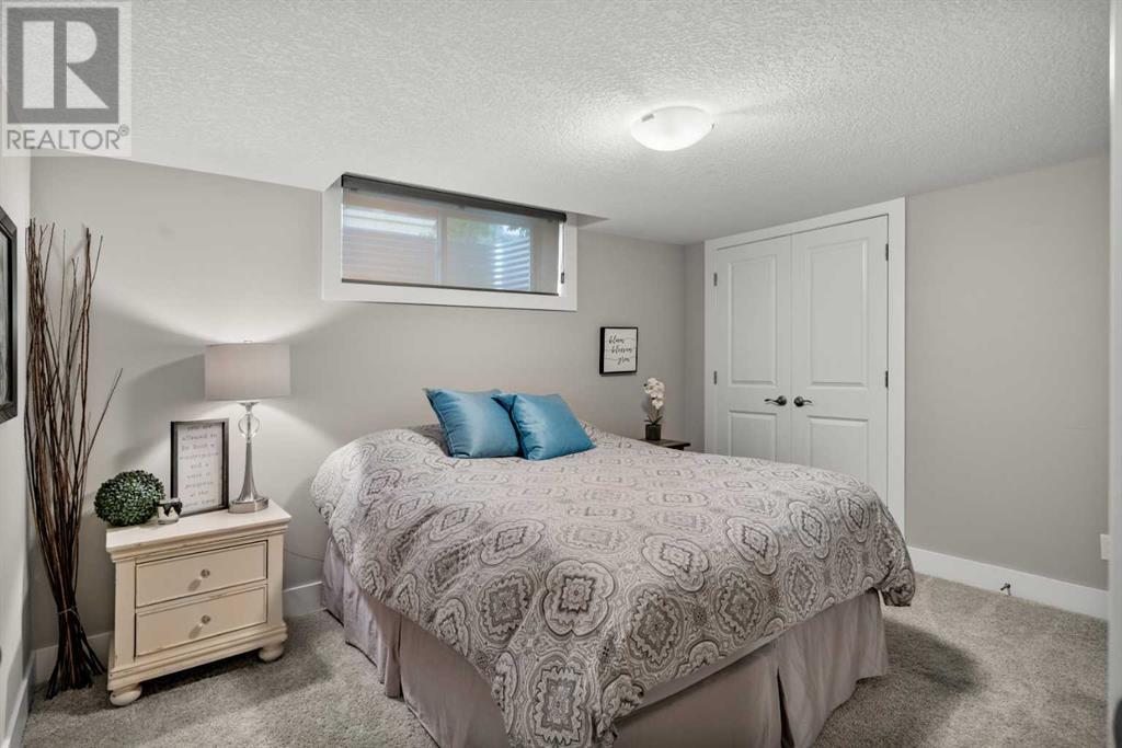 Single Family House for Sale in  Nolanshire Green NW Nolan Hill Calgary 