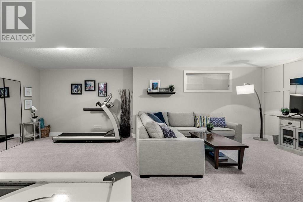 Single Family House for Sale in  Nolanshire Green NW Nolan Hill Calgary 