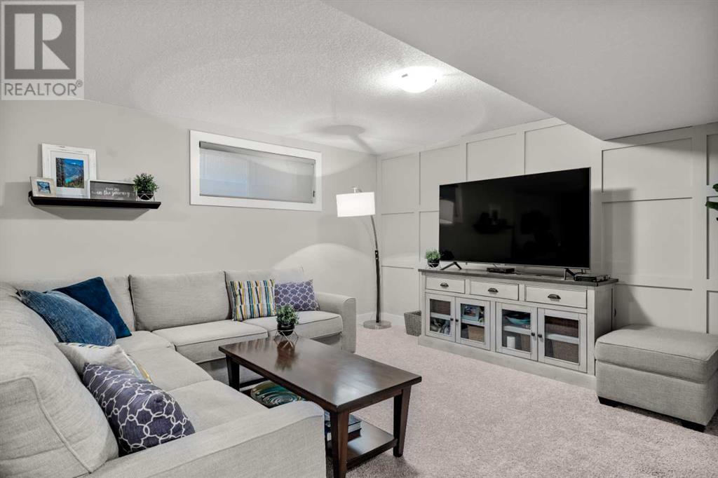 Single Family House for Sale in  Nolanshire Green NW Nolan Hill Calgary 
