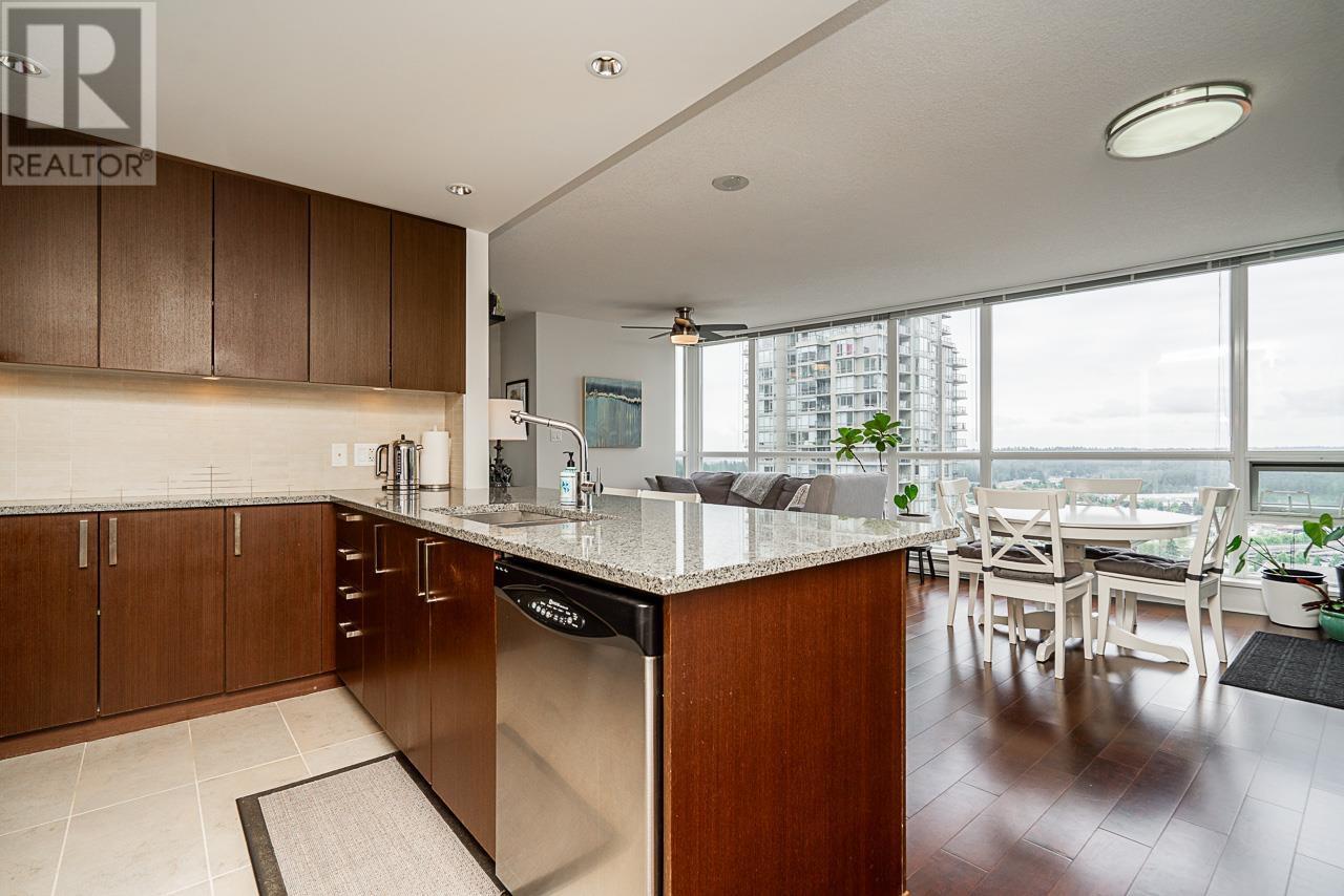 Photo 3 of 2605 2978 Glen Drive, Coquitlam BC