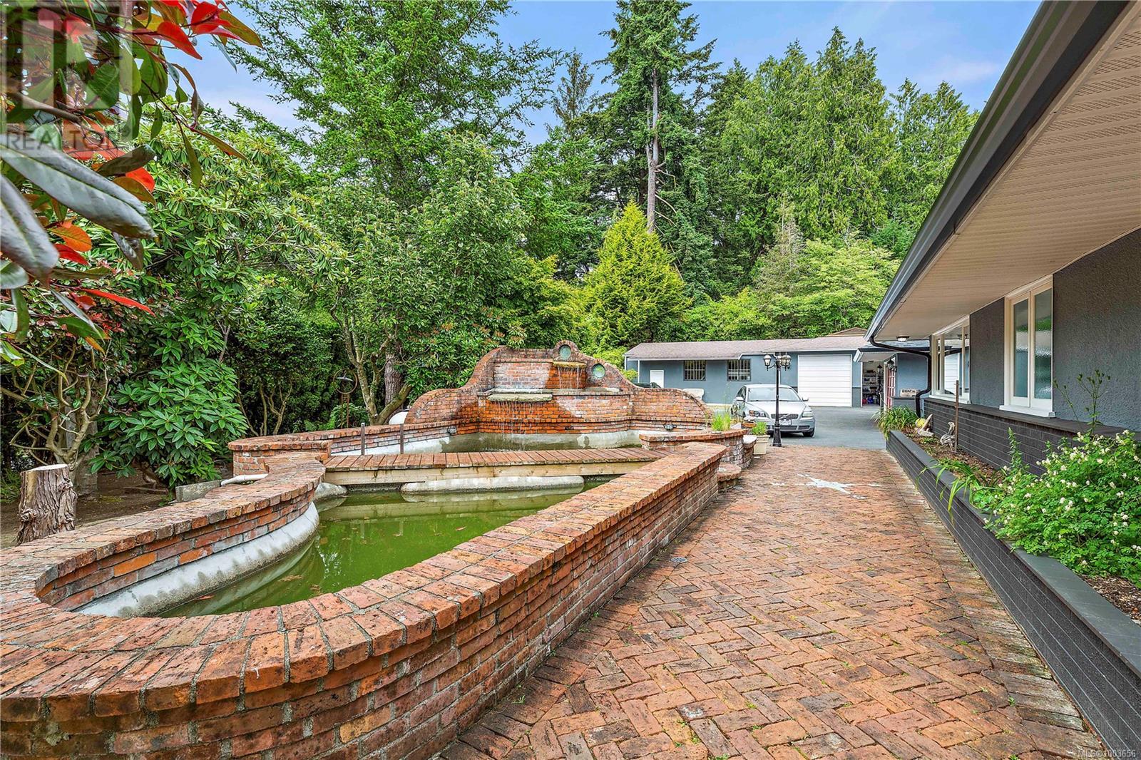 Photo 46 of 5957 Sooke Rd, Sooke BC