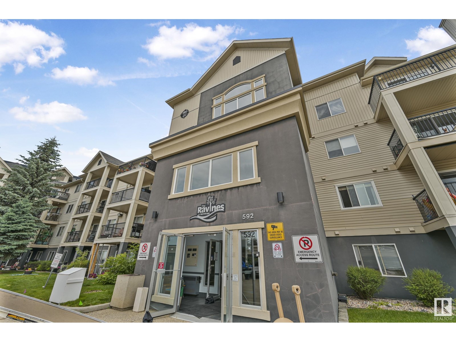 Photo 5 of 131 592 Hooke Rd Nw, Edmonton AB