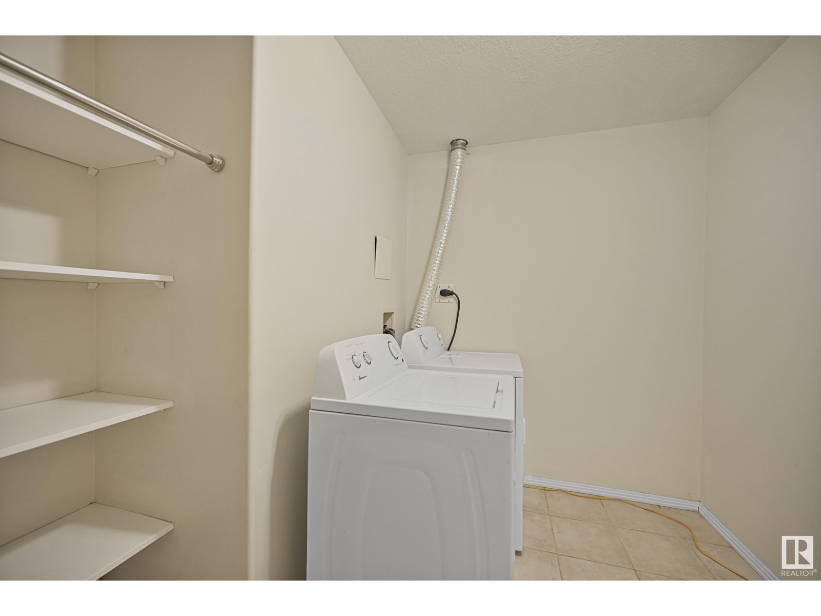 Photo 23 of 131 592 Hooke Rd Nw, Edmonton AB