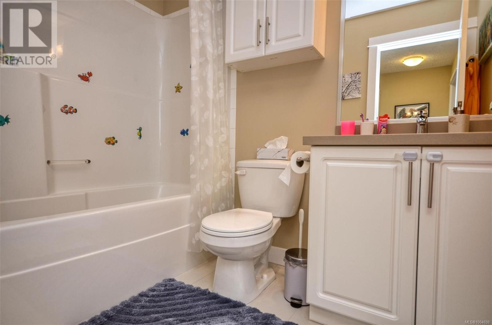 Photo 13 of 992 Dunford Ave, Langford BC