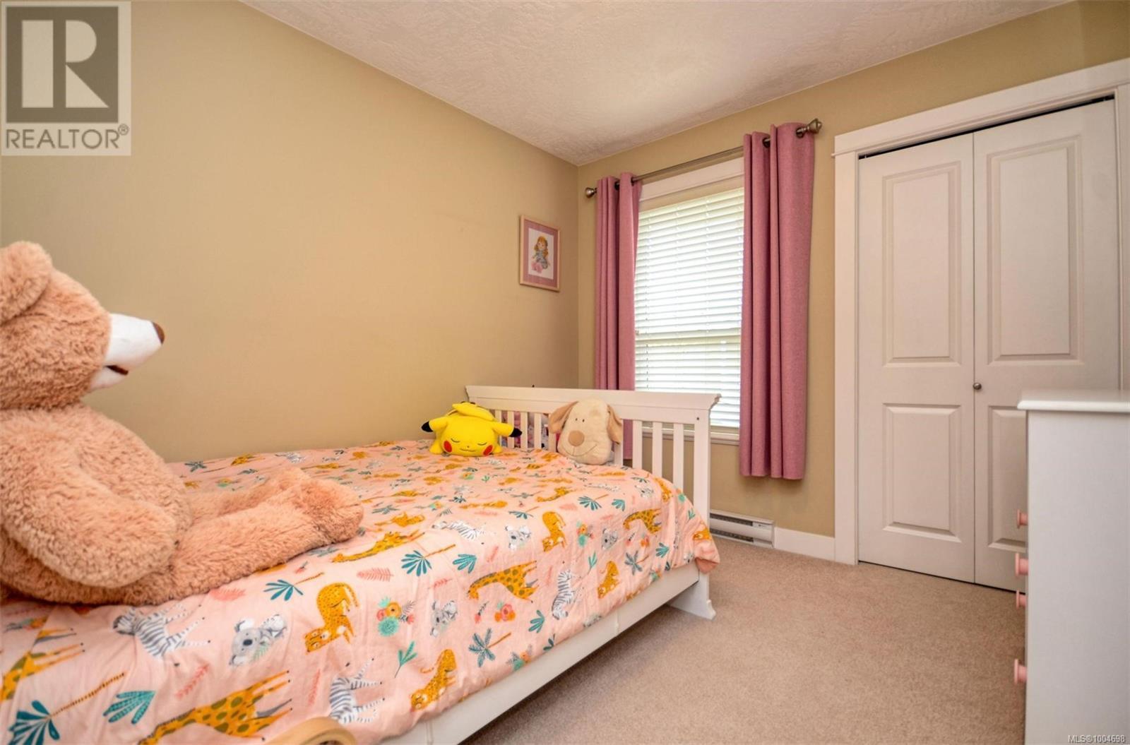 Photo 16 of 992 Dunford Ave, Langford BC