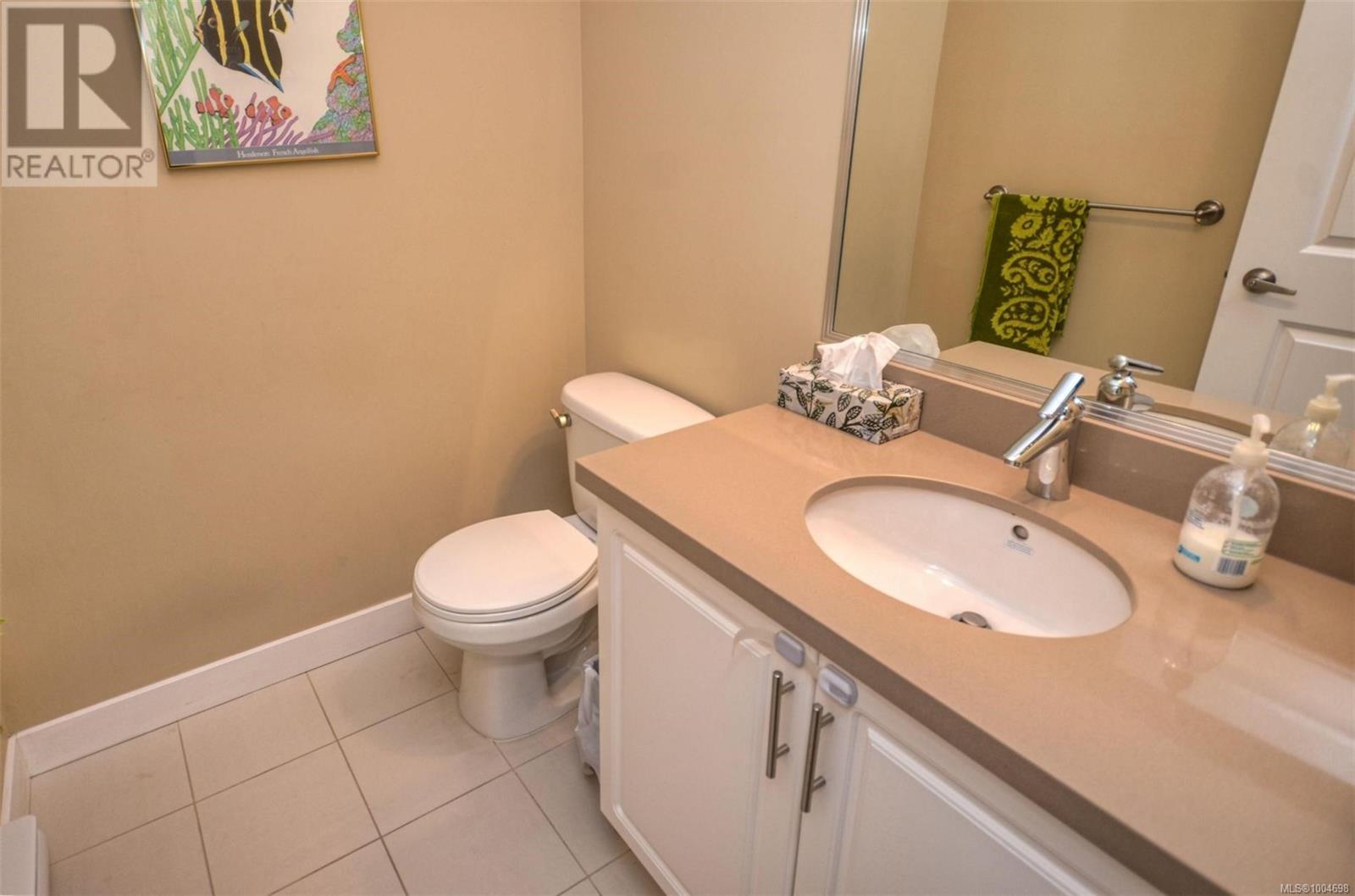 Photo 25 of 992 Dunford Ave, Langford BC