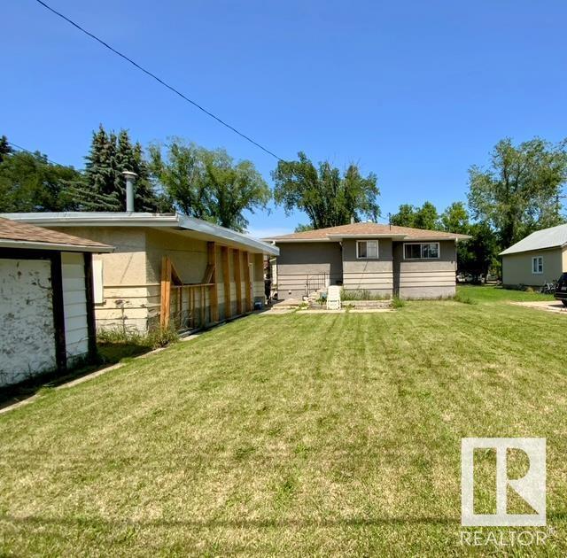 Photo 8 of 4803 52 Av, Wetaskiwin AB