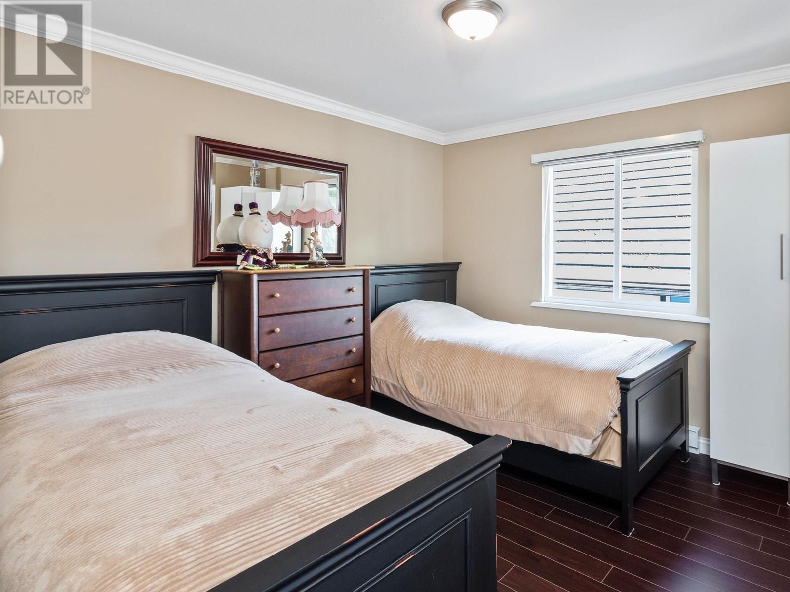 2205 PARKWAY BOULEVARD, Coquitlam