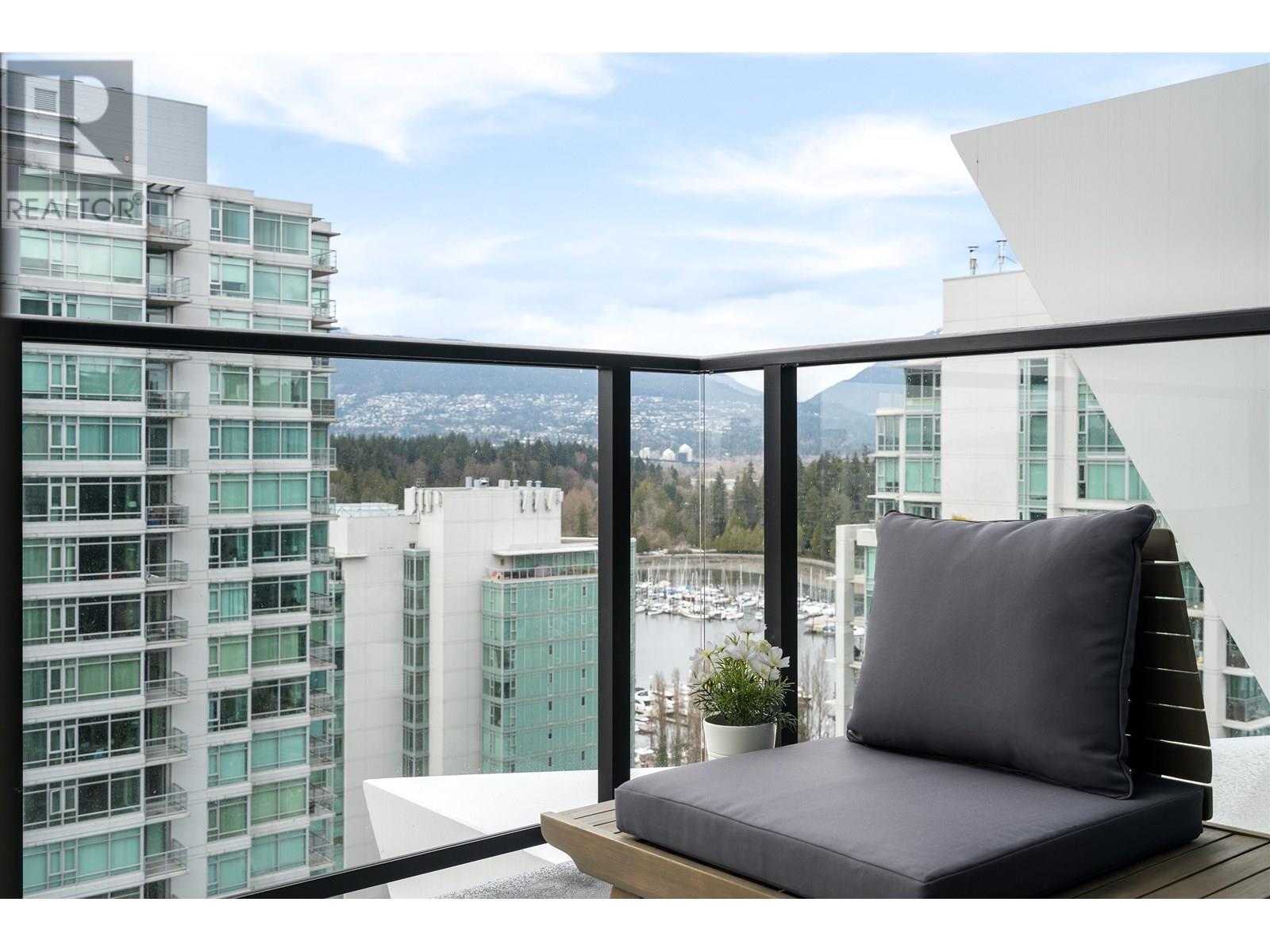 Photo 10 of 2105 620 Cardero Street, Vancouver BC
