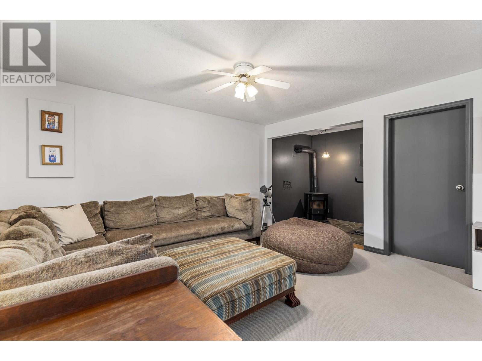 1553 FRASER ROAD, Pemberton