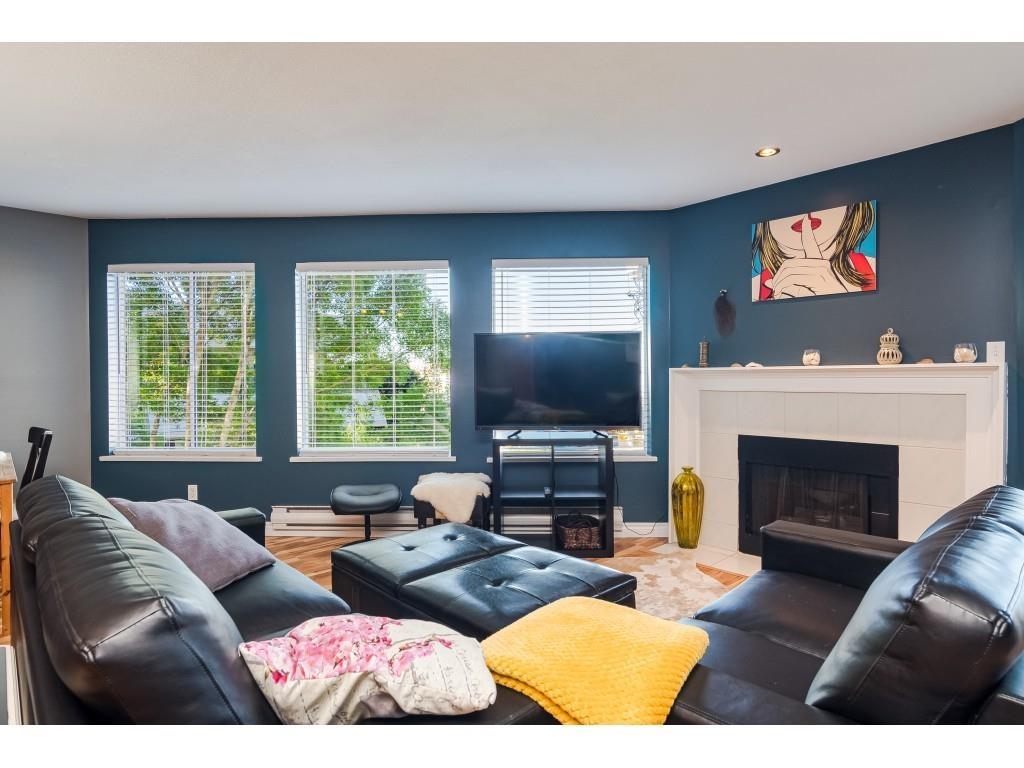 204 1369 GEORGE STREET, White Rock