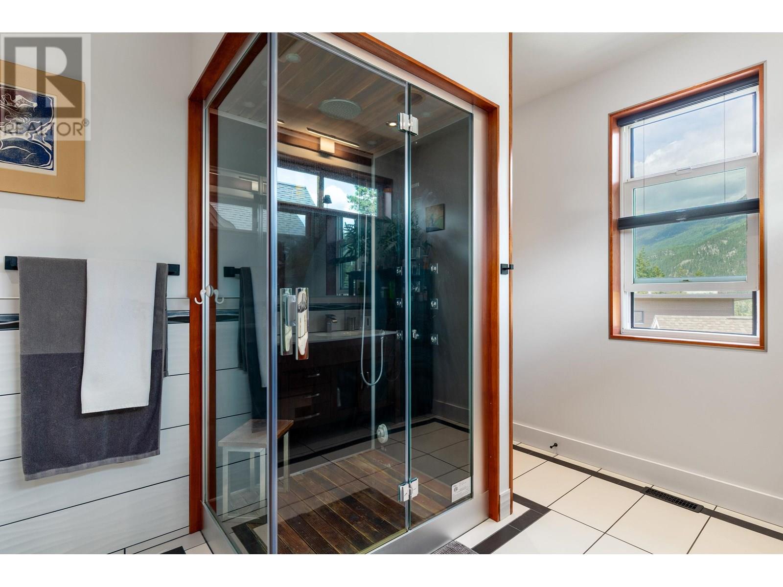 7456 DOGWOOD STREET, Pemberton