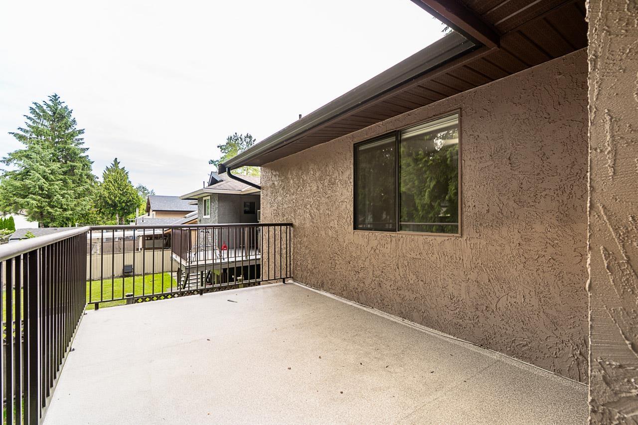 Photo 31 of 13229 66 B Avenue, Surrey BC