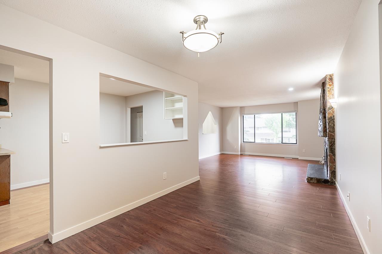 Photo 7 of 13229 66 B Avenue, Surrey BC