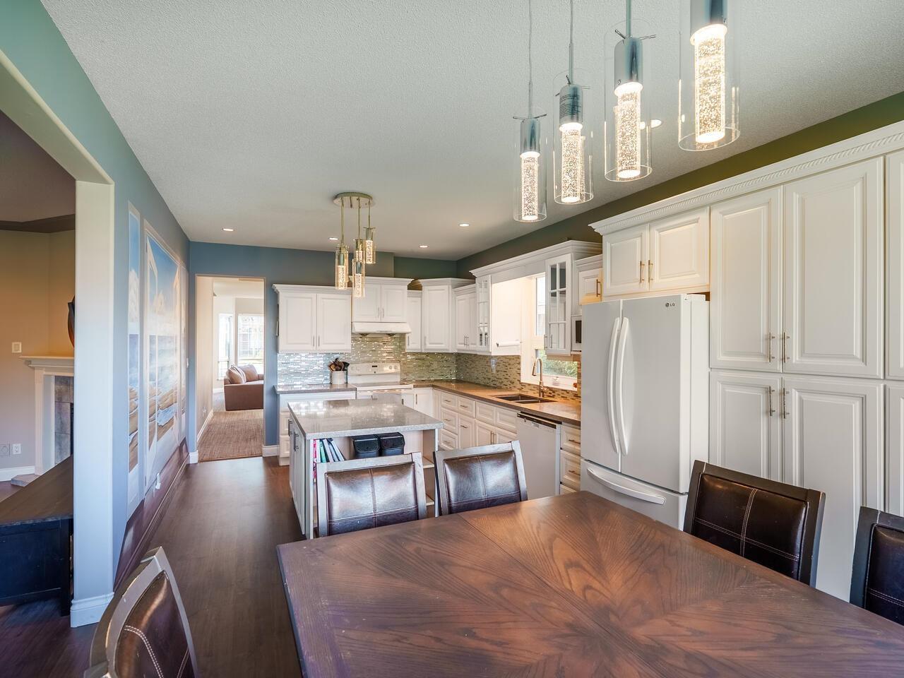 Photo 14 of 20977 44 Avenue, Langley BC