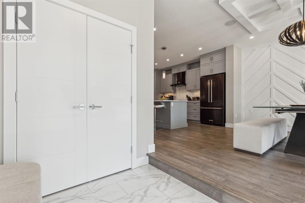 Single Family House for Sale in   Avenue NE Winston Heights/Mountview Calgary 