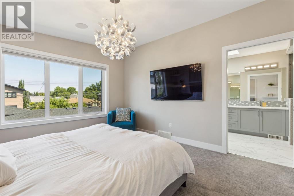 Single Family House for Sale in   Avenue NE Winston Heights/Mountview Calgary 