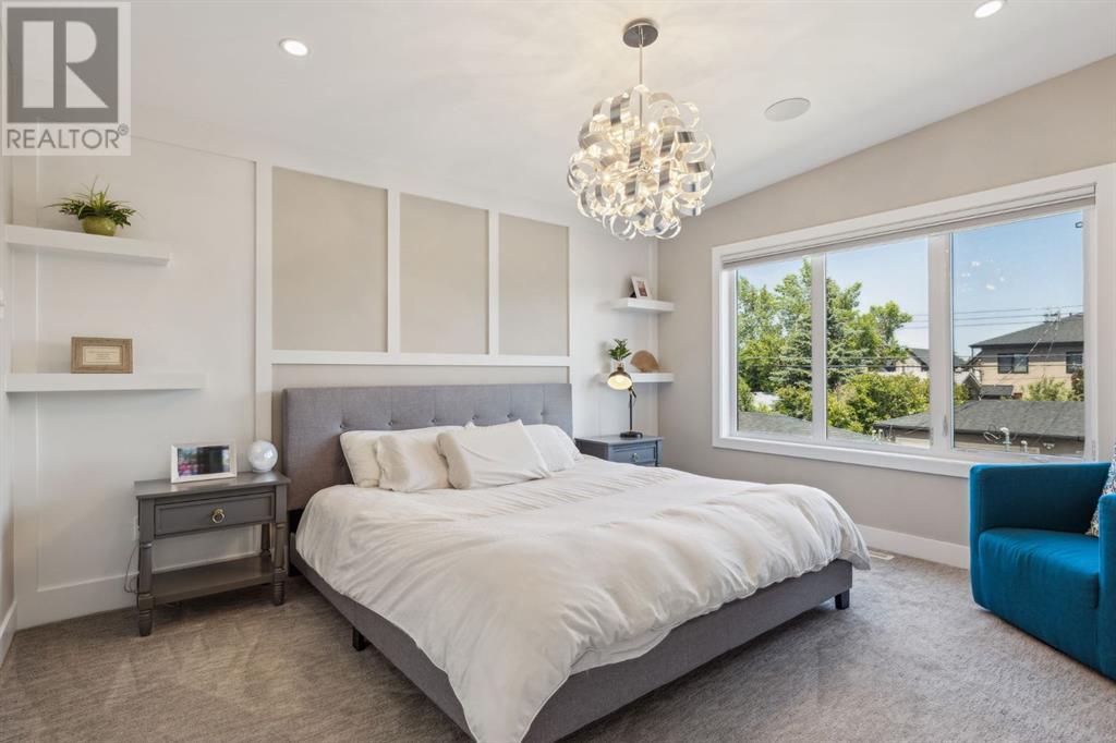 Single Family House for Sale in   Avenue NE Winston Heights/Mountview Calgary 