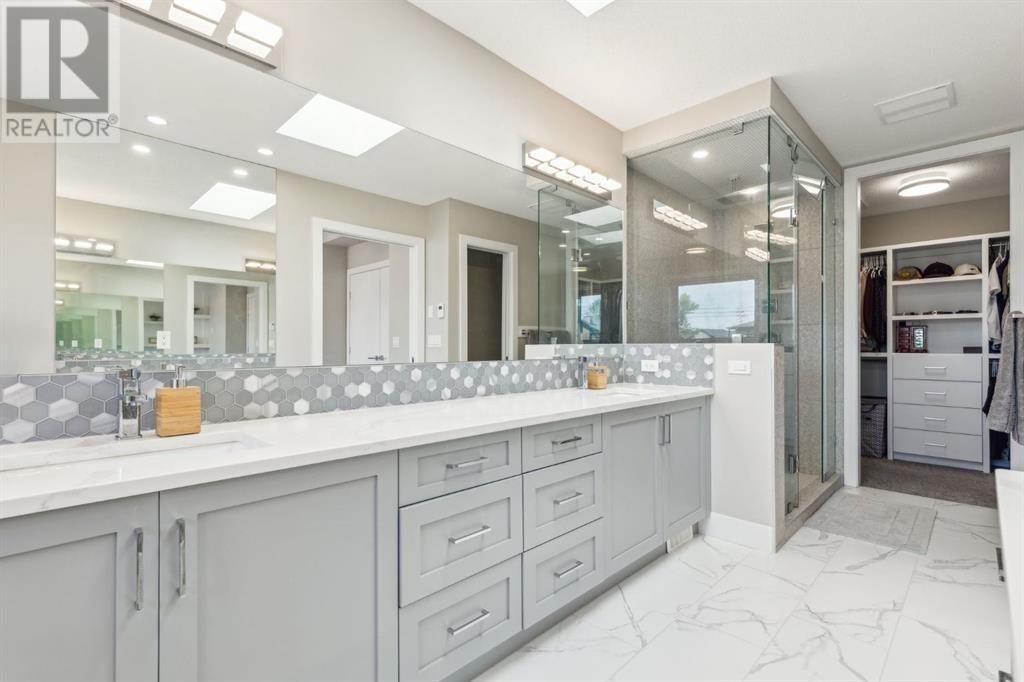 Single Family House for Sale in   Avenue NE Winston Heights/Mountview Calgary 