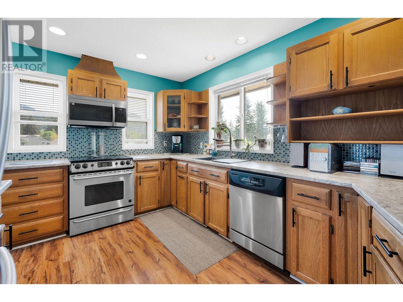 Photo 52 of 308 Robin Drive, Barriere BC