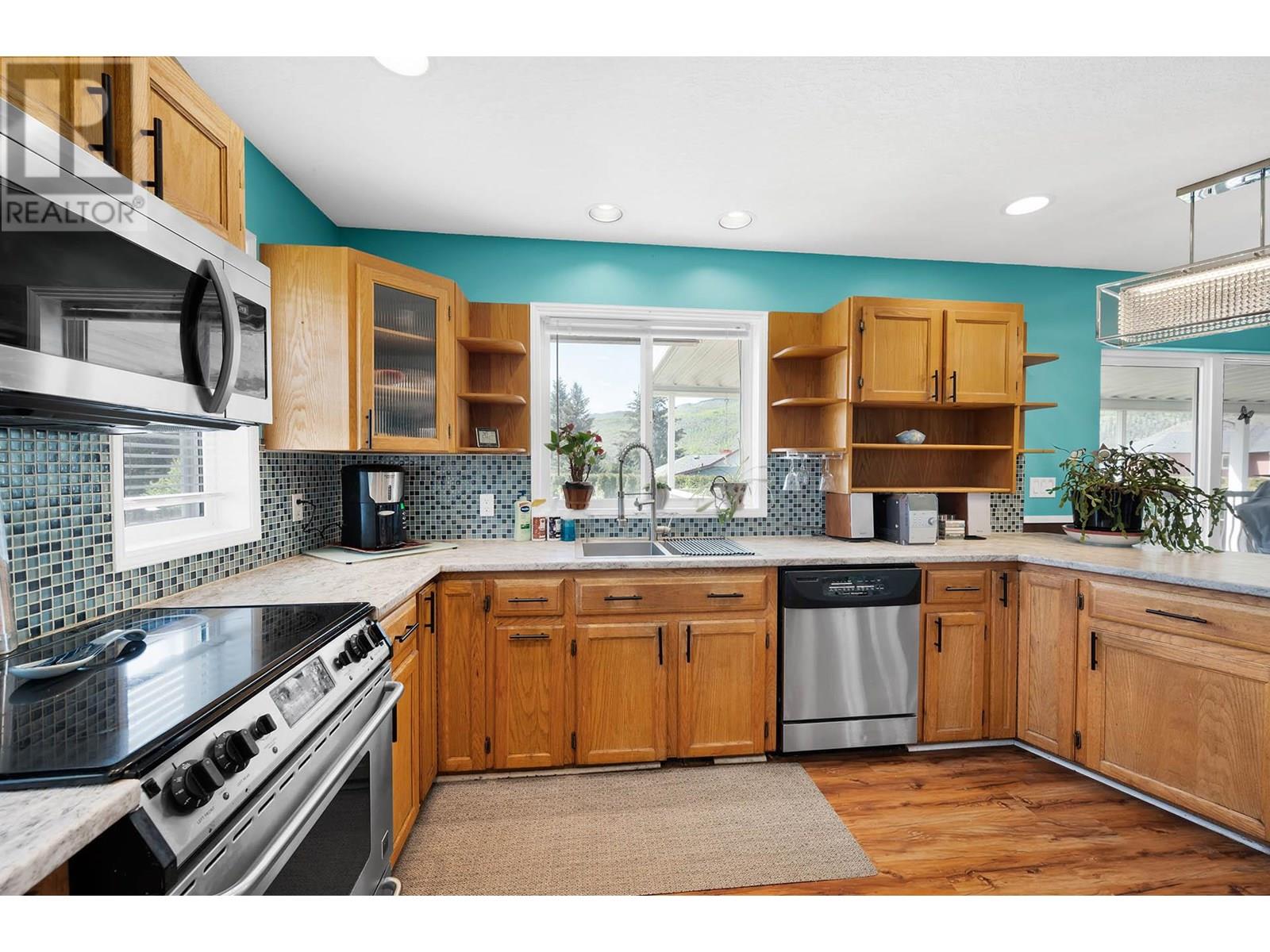 Photo 48 of 308 Robin Drive, Barriere BC