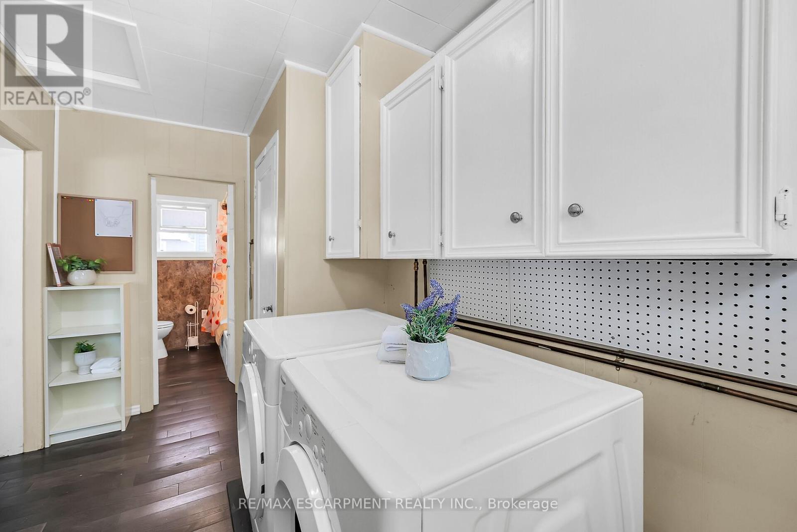 Photo 14 of 8 Witherspoon Drive, Haldimand ON