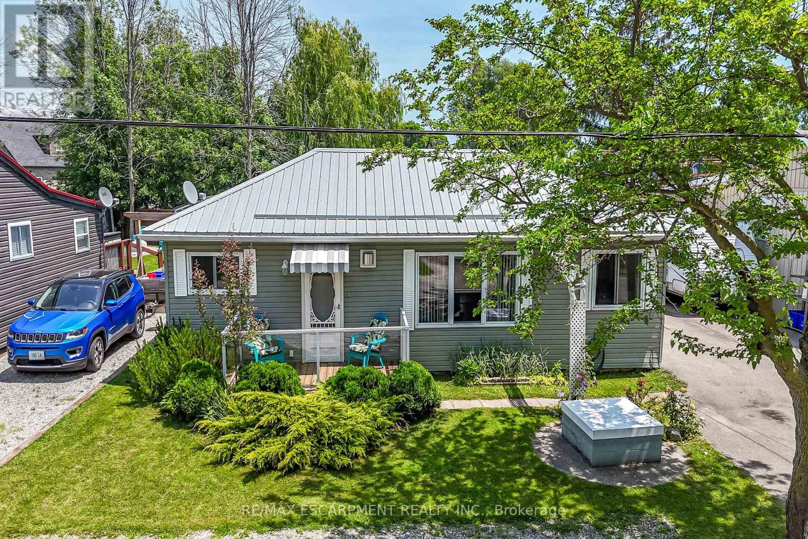 Photo 7 of 8 Witherspoon Drive, Haldimand ON