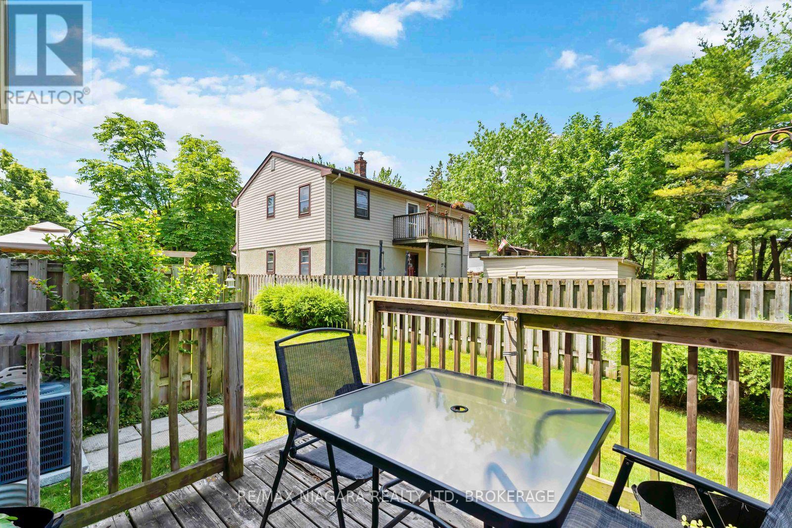 Photo 38 of 2 9 Lakeshore Road, St Catharines ON