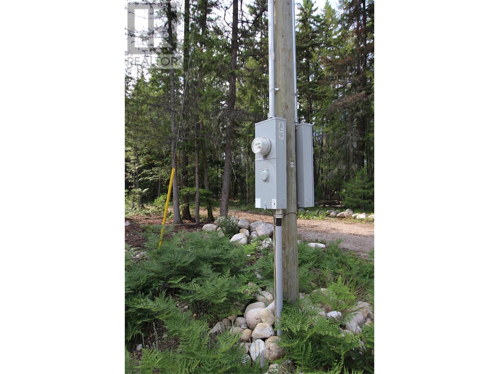 854 ALEXANDER ROAD - 20