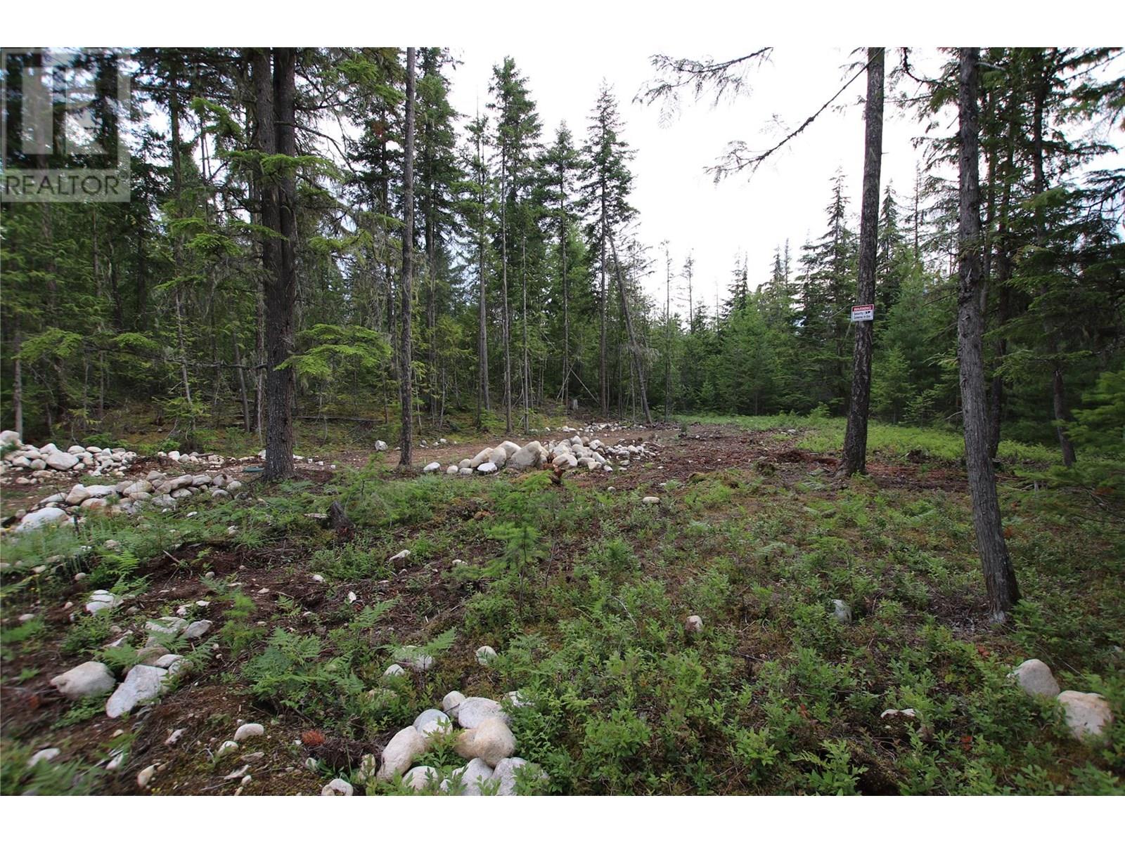 854 ALEXANDER ROAD - 18