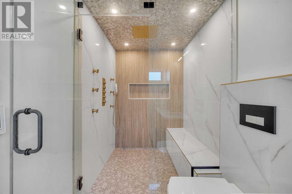 Single Family House for Sale in  Vauxhall Crescent NW Varsity Calgary 