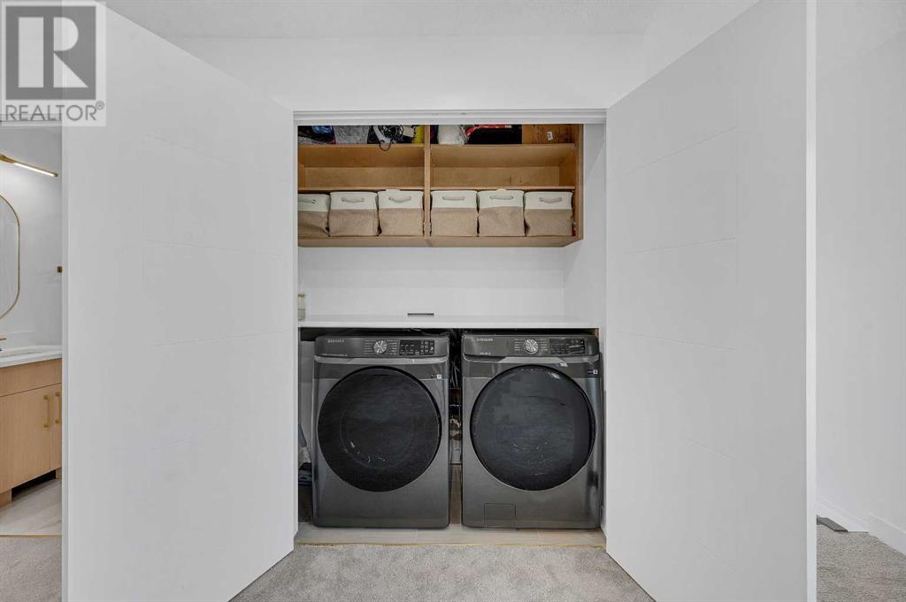 Single Family House for Sale in  Vauxhall Crescent NW Varsity Calgary 