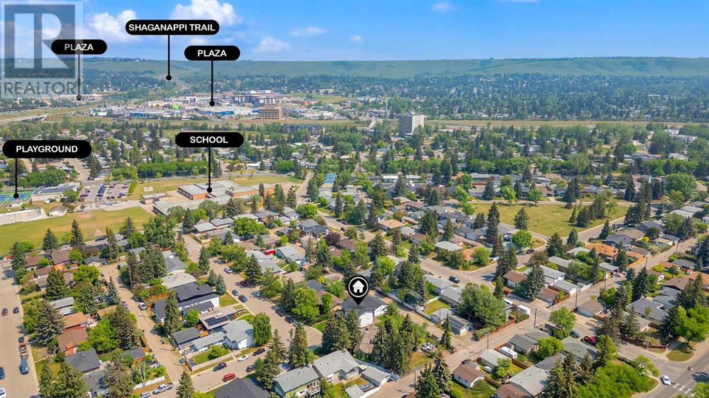 Single Family House for Sale in  Vauxhall Crescent NW Varsity Calgary 