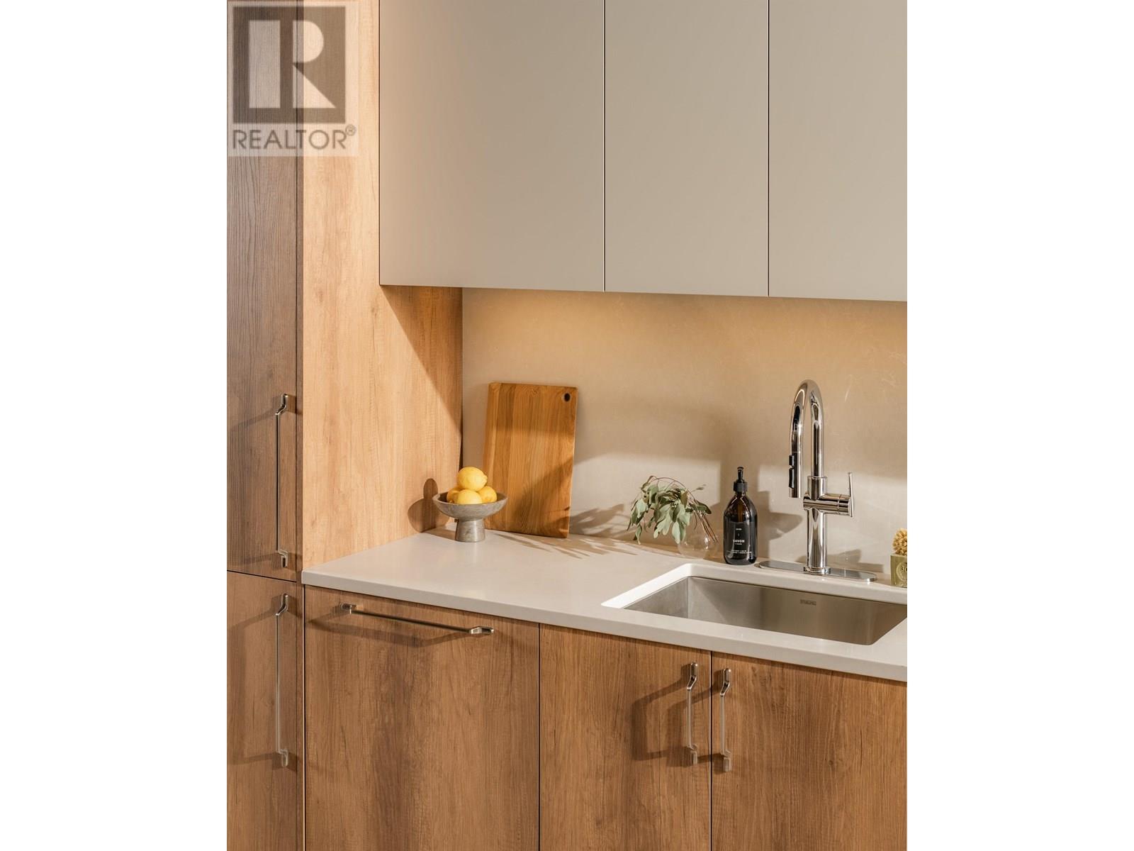 Photo 9 of 417 133 W 49th Avenue, Vancouver BC