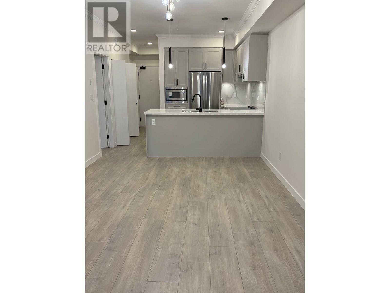 Photo 4 of 208 12109 223 Street, Maple Ridge BC