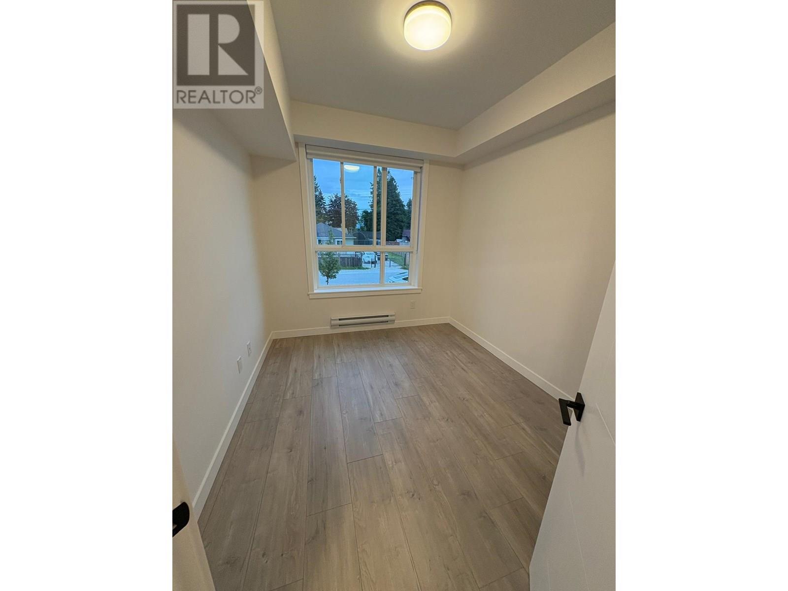 Photo 6 of 208 12109 223 Street, Maple Ridge BC