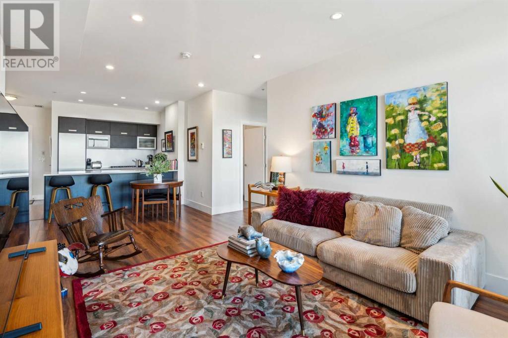 Single Family House for Sale in    Avenue SW Richmond Calgary 